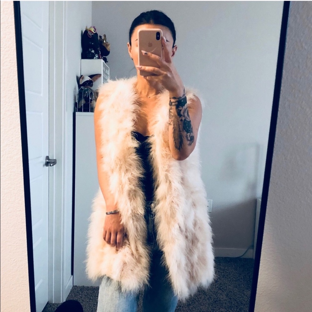OSTRICH FEATHER OUTERWEAR VEST, CREAM